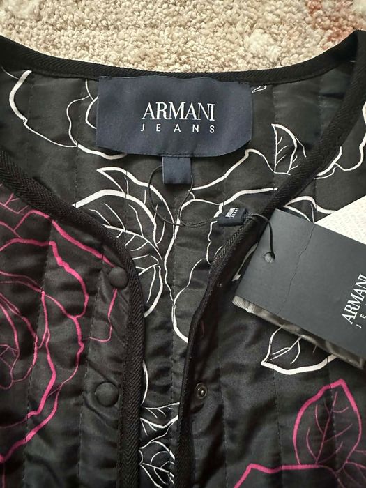 Дамско преходно яке/сако Armani Jeans