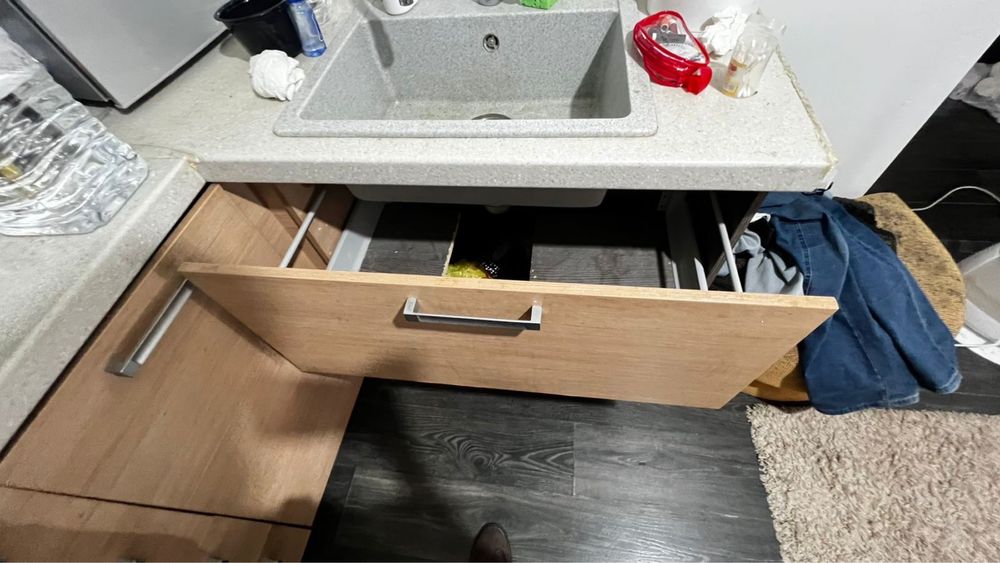 срочно продам кухоный гарнитур