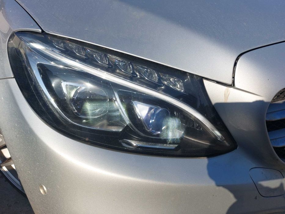 На Части: Mercedes-Benz W205 AMG C220d 170 кс 2015 с код 651, Панорама