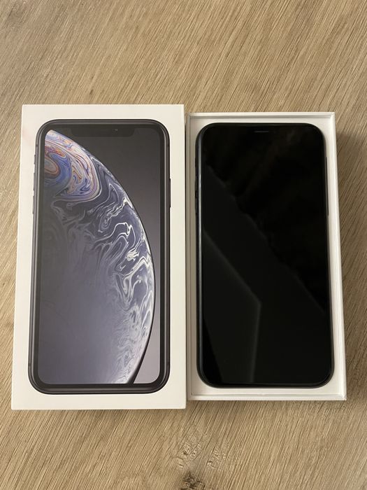 Продам iPhone XR 64GB айфон