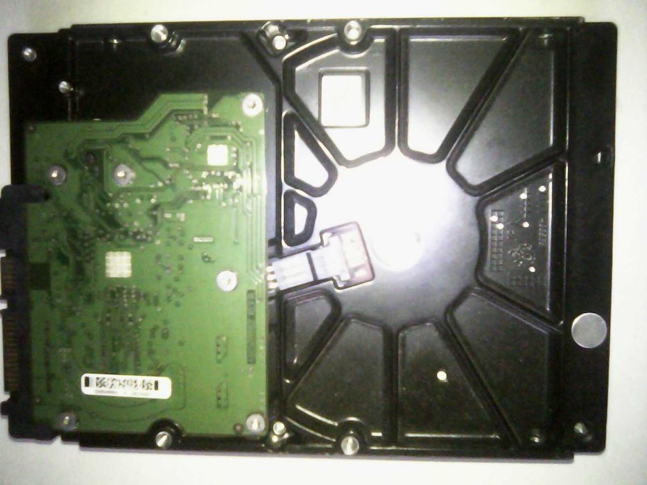 Продам   два HDD диска на 250Gb и 320Gb для PC.