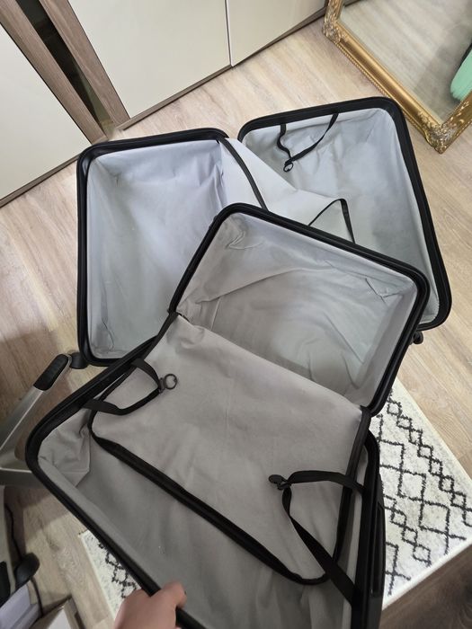 Troler mare de cala si unu mic de cabină