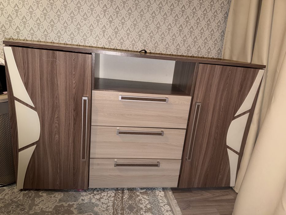тумбочка в хорошем состоянии