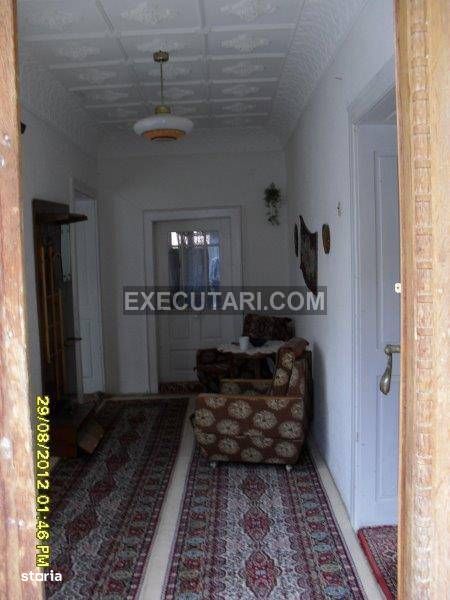 Casa S+P - 72 m² + Anexe - 120 m² + Teren - 509 m², Poiana Sibiului