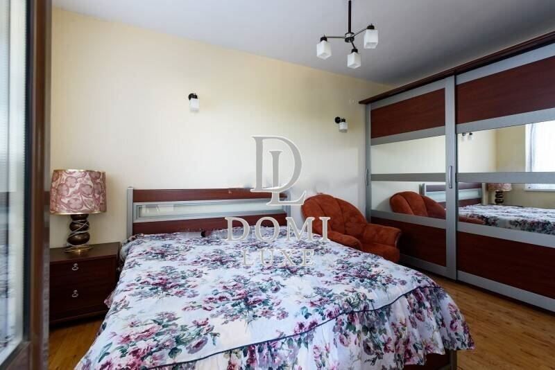 2-стаен в София-Бъкстон площ 65 цена 220000