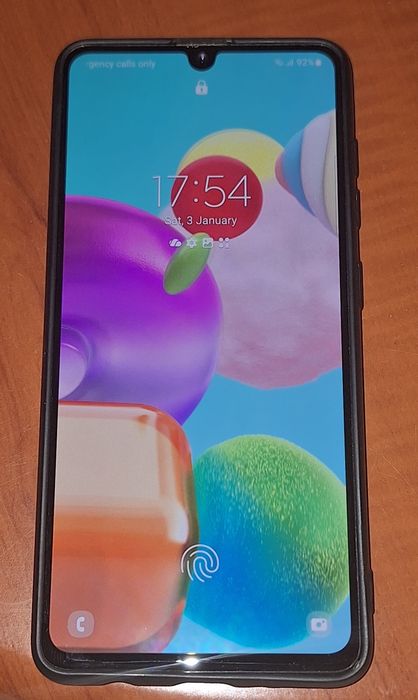 Отличен Samsung A41