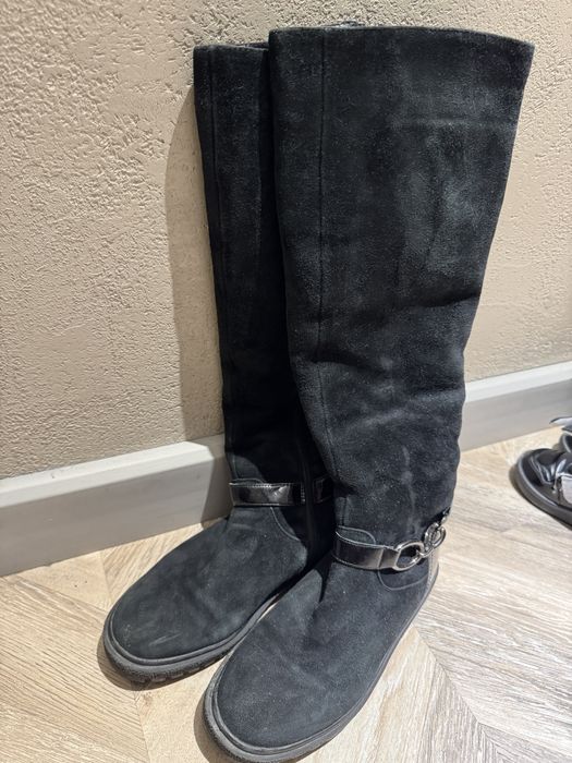 Замшевые зимние сапоги