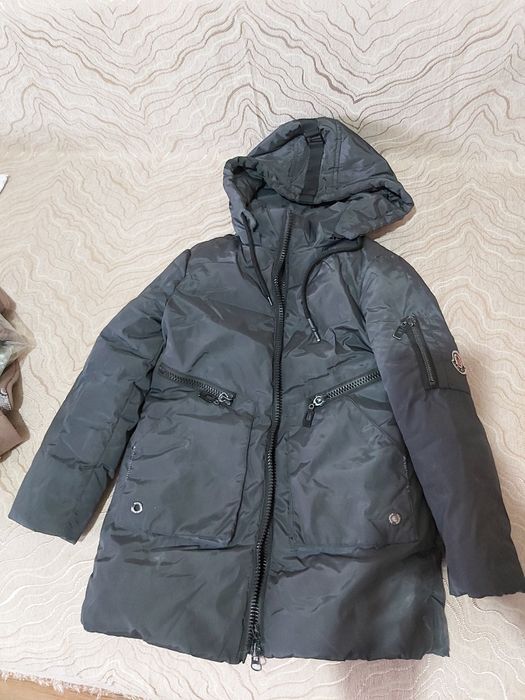 Продаю куртку на мальчика 8-9лет