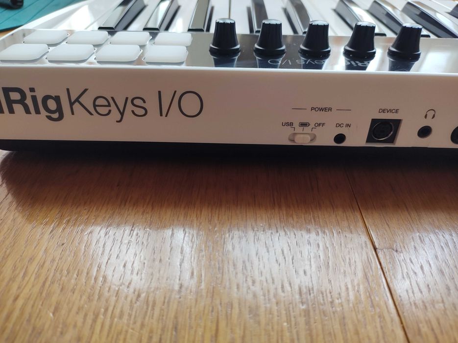 IK Multimedia iRig Keys I/O 25