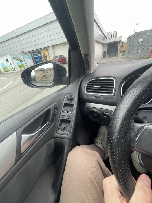 Volkswagen Golf 6, 2011, 165.000km