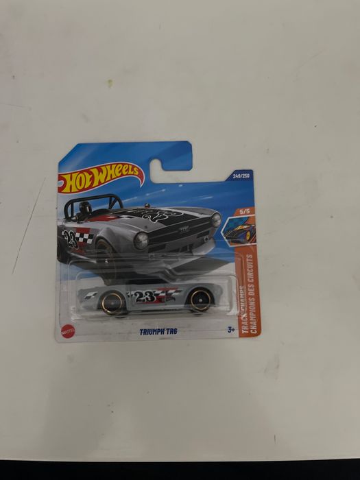 Mașinuțe hot wheels