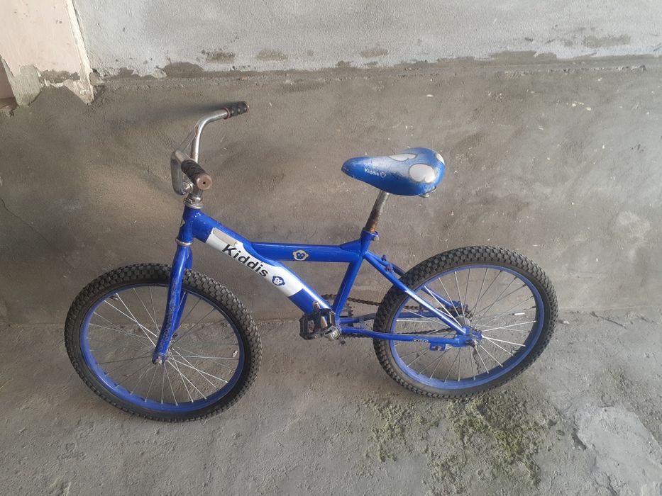 Srochna 20 velosiped sotiladi