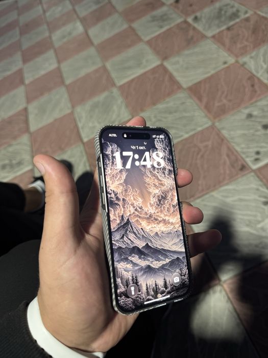iPhone 15 Pro 128 100%