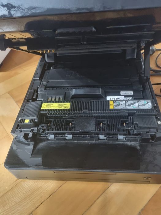 Imprimanta laser pentru piese