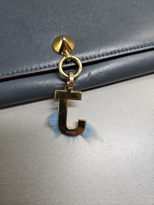 Оригинално портмоне FENDI