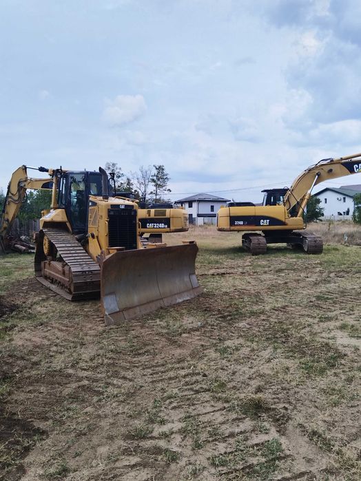 Buldozer cu scarificator , excavator 30t cu picon si foarfeca demolari
