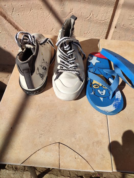 Vând set adidași+papuci baieti