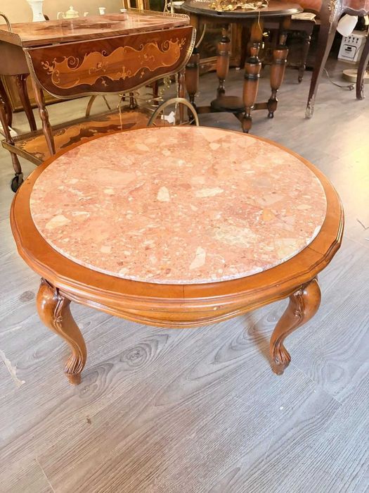 masuta vintage stil ludovic al XV-lea