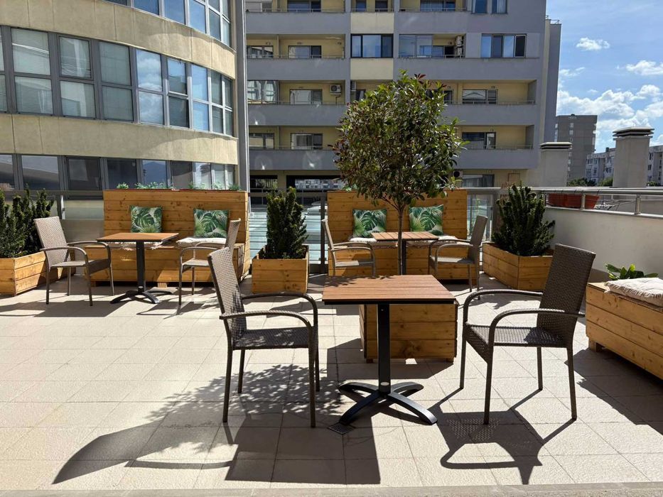 Дава се под наем Офис в София, Младост 3 - 200 кв.м за 153 € - Снимка #1