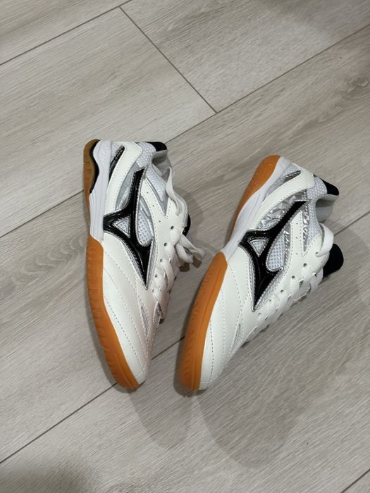 Новые кроссовки Мизуно mizuno