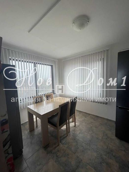 Дава се под наем Къща в Варна, Галата - 140 кв.м за 847.62 € - Снимка #12