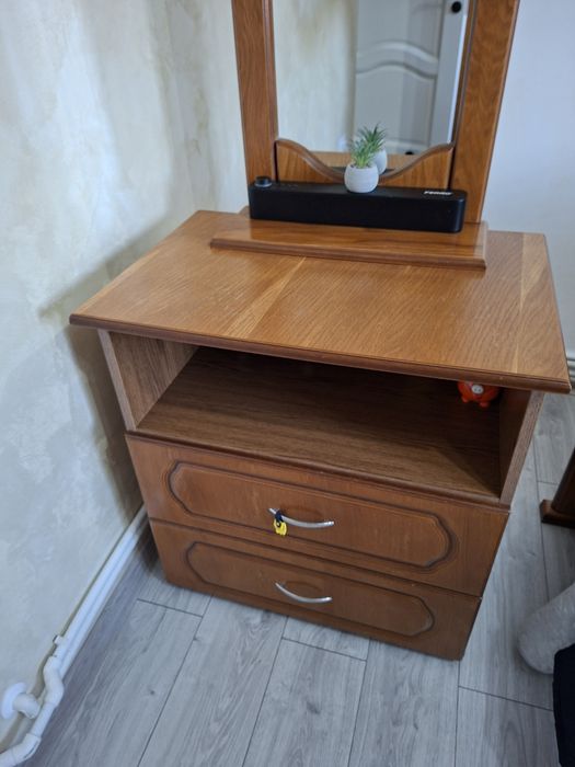 Vand comoda dormitor