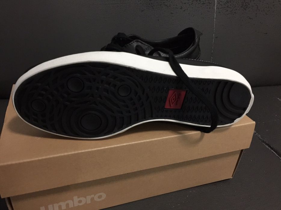 Adidasi Barbati Umbro Piele Naturala 40.5 41