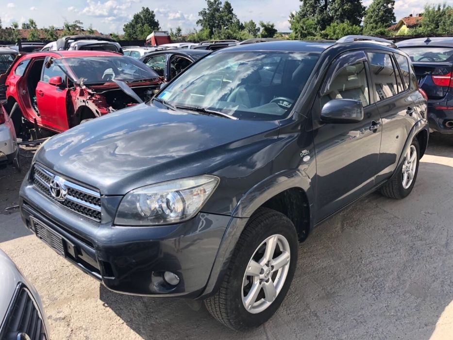 Toyota RAV4 2.2 D-CAT / тойота рав 4 2.2 НА ЧАСТИ