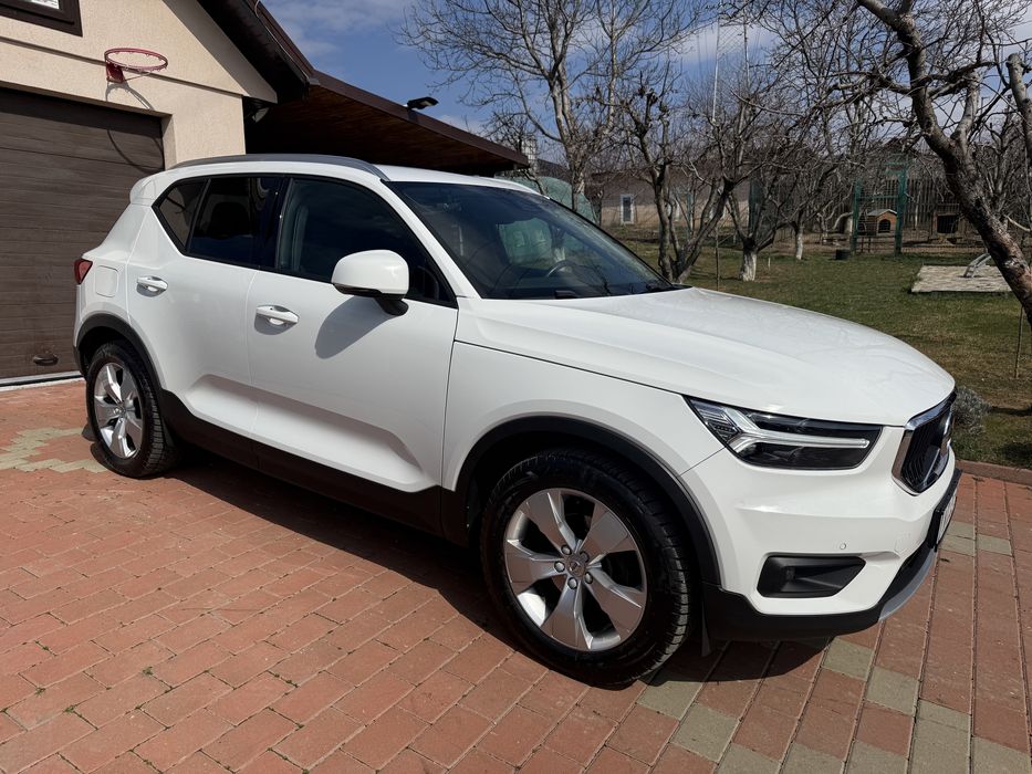VOLVO XC40 2019 — imagine 11