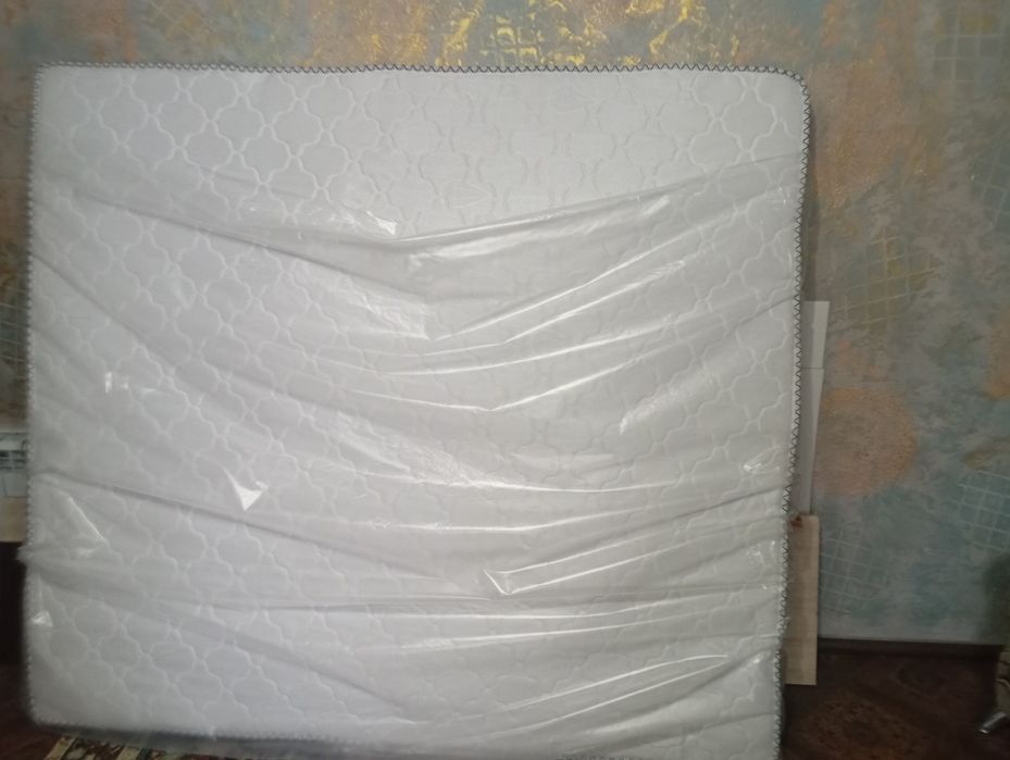 Продам матрац новый