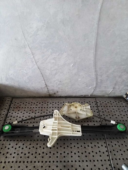 Macara geam electric dreapta spate vw golf 5 scurt