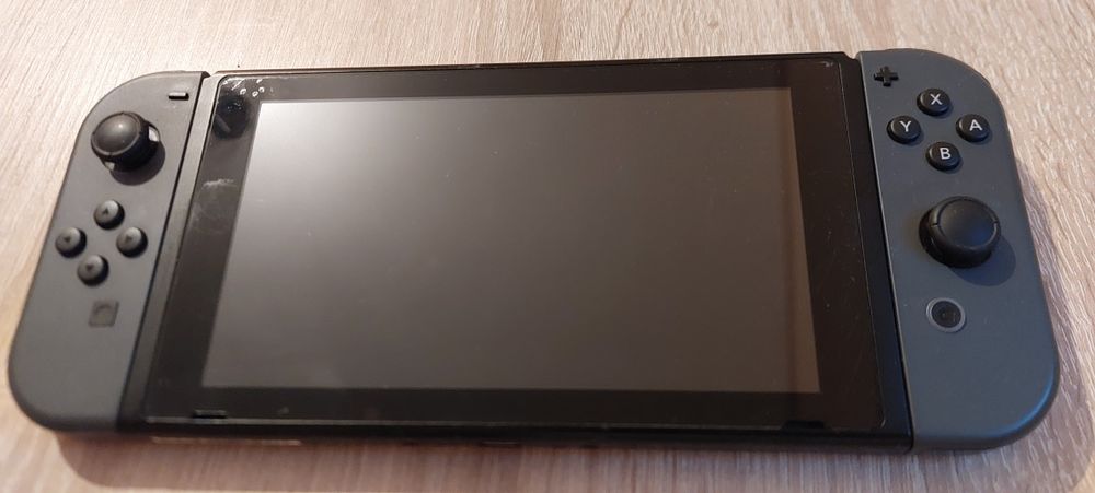 Switch 1 v2 + husa originala + joc Overcooked + skin grip-uri
