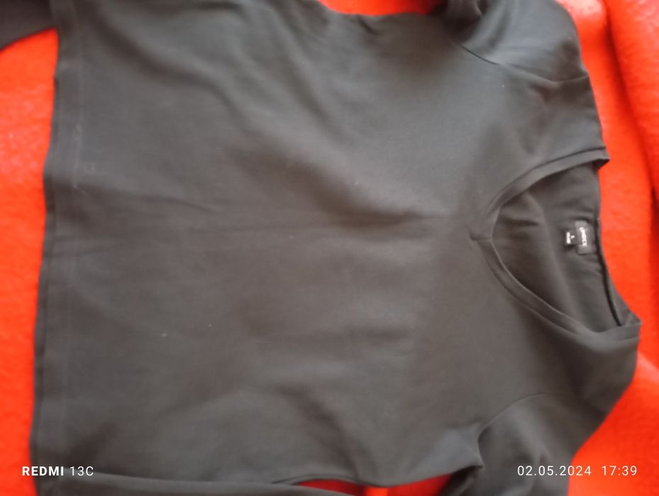 2 bluze negre bumbac noi mar L