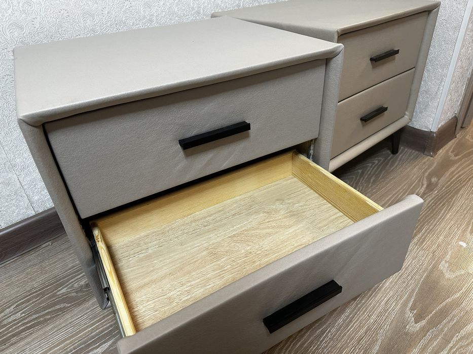 Продам новые тумбочки