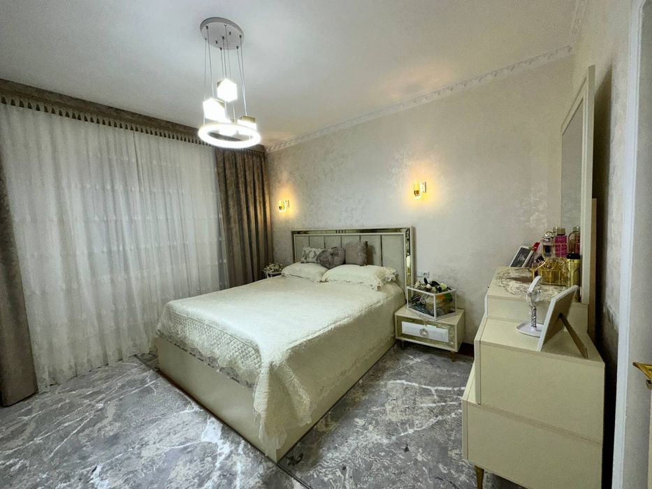 Olmazor tumani taxtapulda uchastka sotiladi