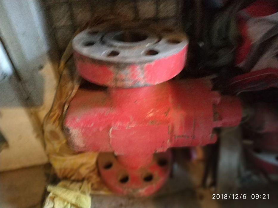 Фонтанная арматура и плашки для нефтегазовой отрасли