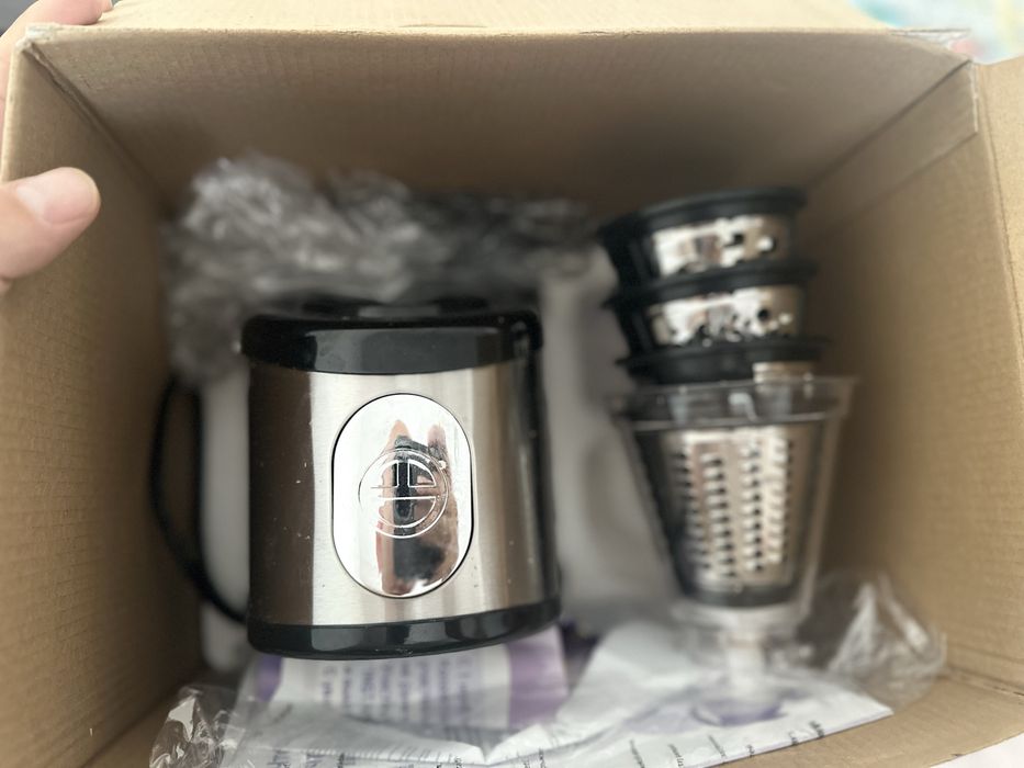 Продам овощерезка новый