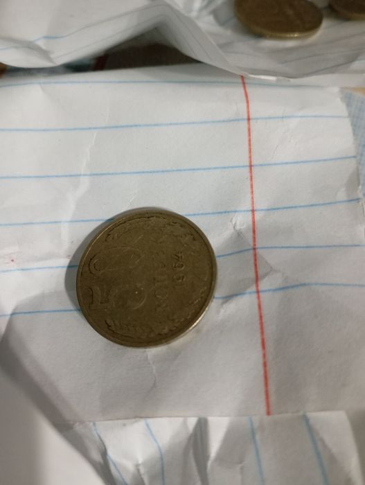 Старые монеты продам