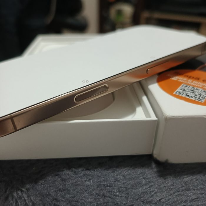 iPhone 16 PRO MAX  NOU 256 GB neverlock desert Titanium garantie