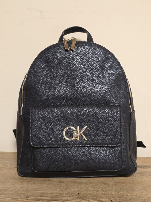 Calvin Klein оригинална дамска раница