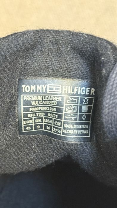 Кроссовки Tommy Hilfiger 43р.