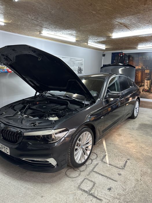 BMW G30 Cockpit gesture control