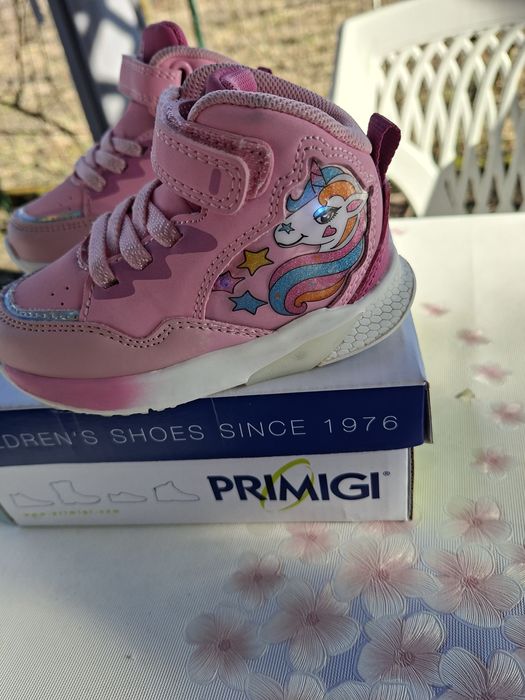 Ghetute Primigi,marime 21