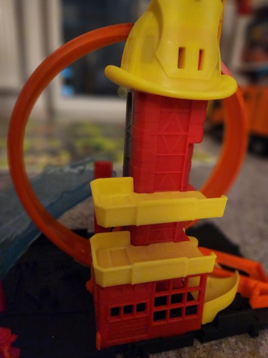 Statie pompieri Hot Wheels