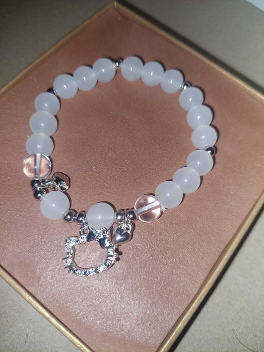 Bratara Noua cu margele Hello Kitty