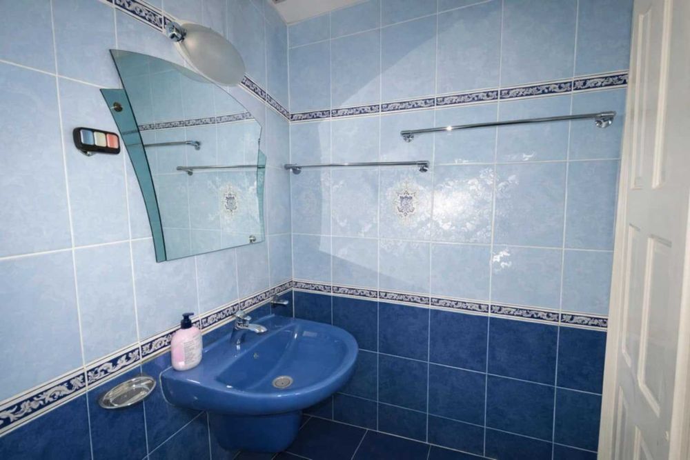 Двустаен топ център