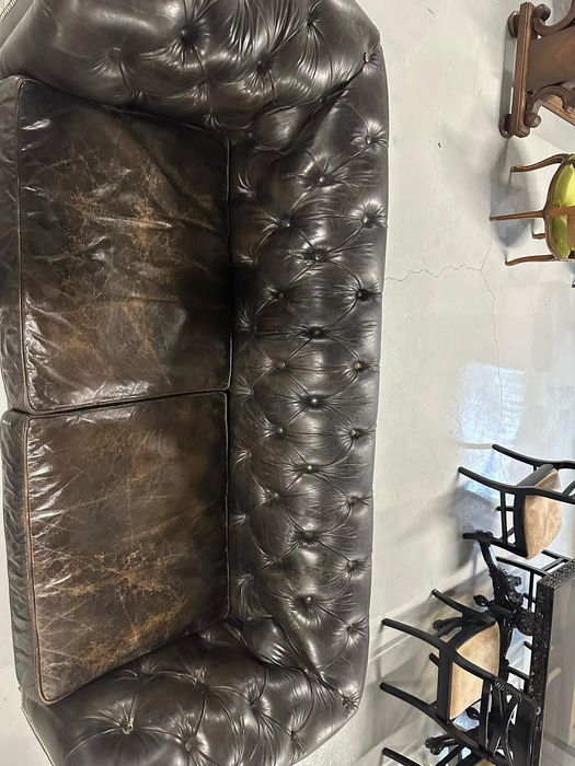 Честърфилд кожени дивани