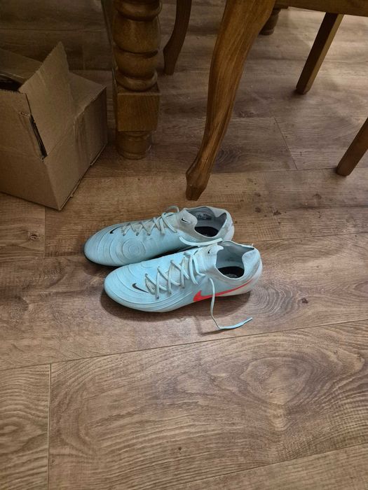 Nike phantom gx football boots