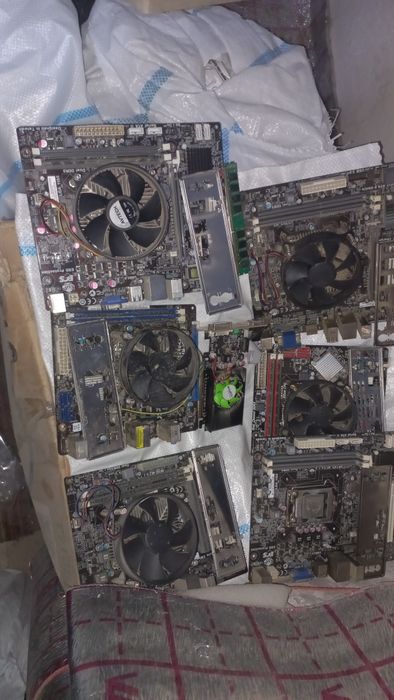 DDR 3 H 61 +  2 gb operativka platala sotiladi