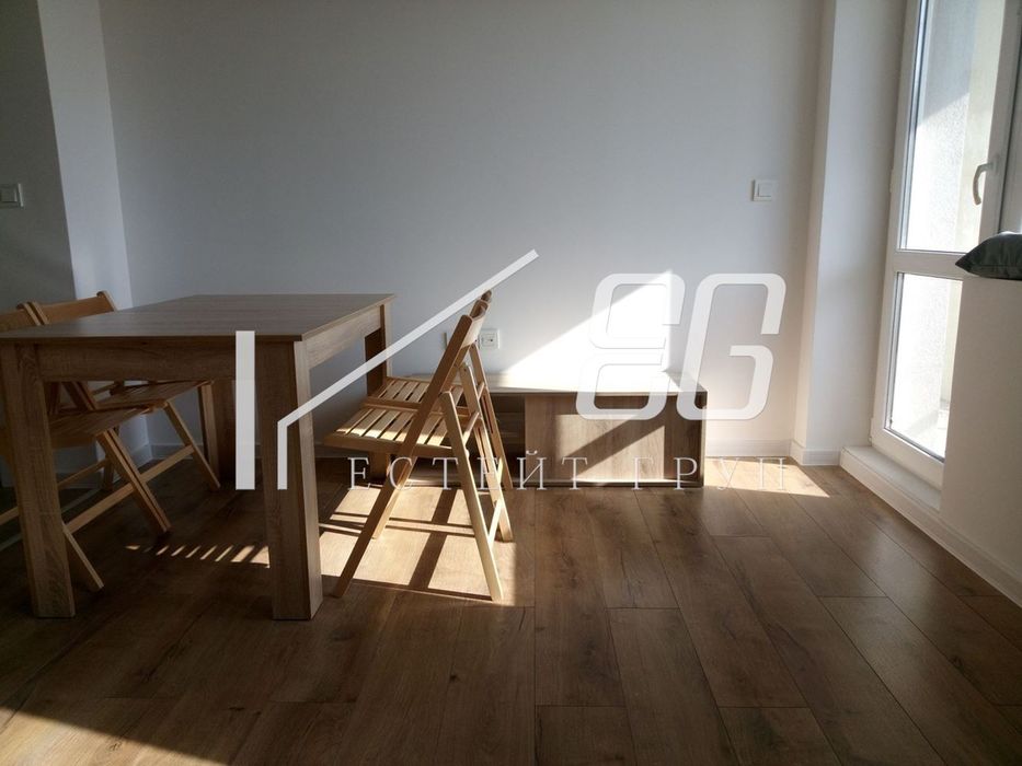 Дава се под наем Двустаен апартамент в Варна, м-т Пчелина - 50 кв.м за 1000 € - Снимка #2